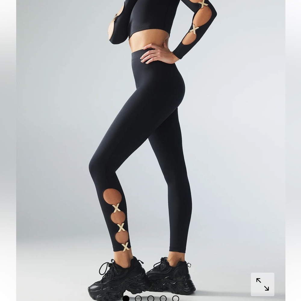 NWT Savage X Fenty Athletic Set